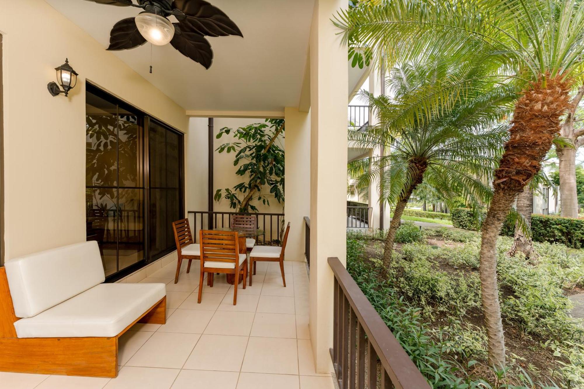 Coco Breeze Private Residence المظهر الخارجي الصورة